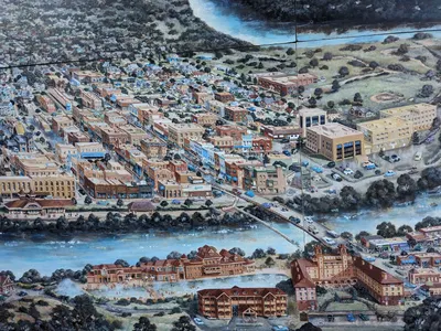 Glenwood Hot Springs — photo 10